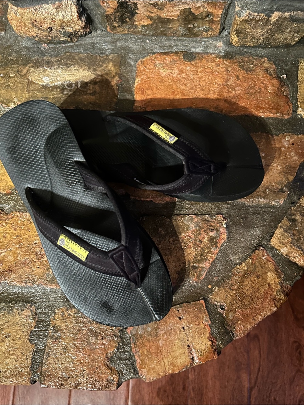The Healing Sole Flip Flops.